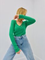 Pull col V en maille côtelée fluide – Image 5