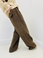 Pantalon Large en Chevron à ceinture intégrée – Image 3