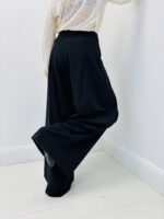 Pantalon à Pinces Oversize Tailoring Moderne – Image 4