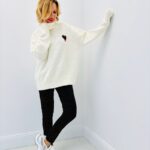 Pull Col Roulé Cœur Brodé en Maille Douce