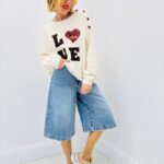 Pull Message Love à Détail Boutonné en Maille Douce