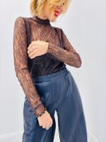 Top en Dentelle Marque Ange – élégance sensuelle et féminité assumée