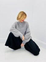 Gilet Manches Longues en 80% Kid Mohair, douceur iconique et élégance intemporelle – Image 11