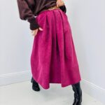 Jupe Longue en Velours Côtelé avec Ceinture – Coupe Évasée & Style Automnal