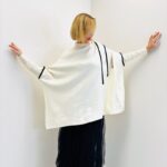 Pull Chauve-Souris Élégant – Maille Fluide & Détails Contrastés