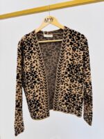 Gilet Léopard Chic – Maille Douce & Style Félin Intemporel – Image 4