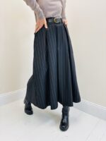 Jupe Midi Plissée avec Ceinture – Élégance Structurée & Style Moderne – Image 5