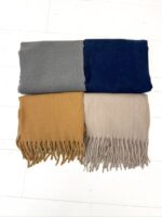 Écharpe Unie à Franges – Image 4