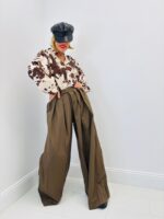 Chemise Motif Vache Chic – Fluidité & Style Audacieux – Image 2