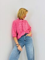 Gilet Rayé Doux à Manches 3/4 – Confort Chic & Couleurs Lumineuses – Image 2