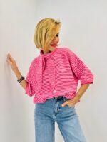 Gilet Rayé Doux à Manches 3/4 – Confort Chic & Couleurs Lumineuses