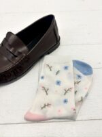 Chaussettes fleuries pastel – Confort 85 % coton