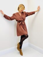 Robe Portefeuille chic à ceinture nouée – élégance française signée JOEY&JOEY