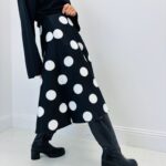 Jupe midi en néoprène à motifs – LM LULU, Élégance Structurée