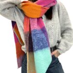 Écharpe Duveteuse à Carreaux – Volume Cocoon & Couleurs Tendances