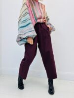 Pantalon Coupe Carotte en toile souple – Élégance Décontractée – Image 5