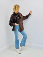 Chemise à Carreaux Col Nœud – Esprit Décontracté Chic & Volume Confortable – Image 3