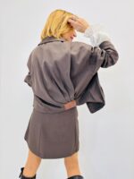 Veste Courte – Style Moderne & Volume Structuré – Image 8