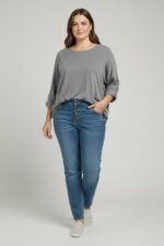 Haut maille douce bleu – Confort premium & coupe flatteuse grande taille (Copie) – Image 8