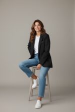 Blazer Structuré À Épaulettes Sans Ressort – EMA BLUES – Image 4