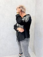 Chemise Brodée Bohème Grande Taille – Élégance Artisanale & Confort Absolu – Image 4