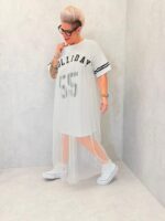 Robe T-Shirt Grande Taille en Tulle – Esprit Sport Chic & Audace Moderne – Image 4