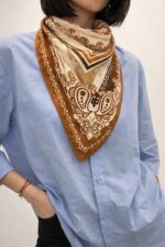 Foulard Triangle À Motif Cachemire Intemporel