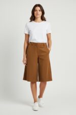 Bermuda en Suédine Taille Haute – Élégance Moderne & Confort – Image 4