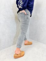 Jean slim gris délavé stretch – Grande Taille – Coupe flatteuse et confort essentiel – Image 2