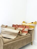 Sac Cabas Rayé Vegan à Anses Contrastées – Image 2