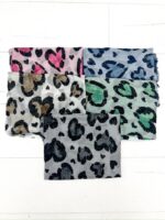 Écharpe Léopard Pailletée – Chic Sauvage Lumineux – Image 2