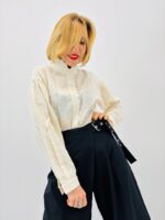 Chemise Brodée Romantique en Coton Raffiné – Image 4