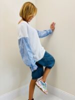 Pull Col V En Maille Douce À Manches Contrastées – Image 5