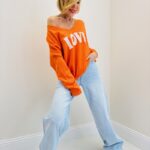 Pull Col V “Love” En Maille Douce