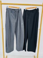 Pantalon Tailleur Large À Plis – Image 2