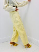 Pantalon Ceinturé Coupe Barrel – Allure Moderne et Structurée – Image 10