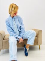 Chemise Fluide avec Cravate Intégrée – élégance moderne et esprit couture