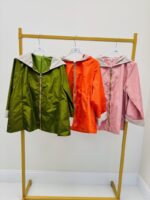 Veste Coupe-Vent Léger à Capuche – style urbain et praticité moderne – Image 4