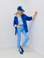 Veste Coupe-Vent Léger à Capuche – style urbain et praticité moderne – Image 2