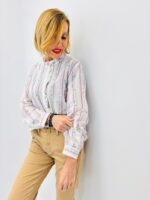 Chemise Rayée en Coton à Volants – esprit romantique et élégance naturelle