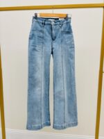 Jean Coupe Wide Leg brodé – allure féminine et détail signature – Image 4