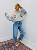 Sweat en Maille Douce à Lettrage Texturé Coloré – Image 5