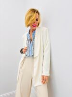 Veste Blazer À Épaulettes – Élégance Structurée