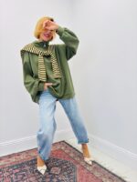 Pull Oversize à Col Camionneur et Capuche Rayée – Image 5