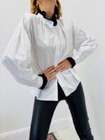 Chemise À Col Victorien – Élégance Romantique – Image 3