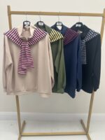 Sweat grande taille col montant à détail foulard rayé – Confort chic & touche graphique – Image 4