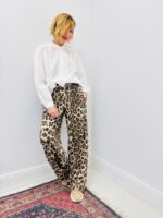 Blouse À Volants Devant – Élégance Romantique Et Intemporelle – Image 6