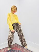 Blouse À Volants Devant – Élégance Romantique Et Intemporelle – Image 4