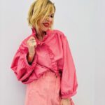 Chemise Rayée À Col Victorien – Charme Rétro Chic