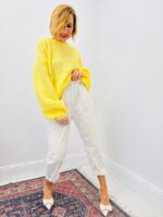 Pull Doux À Manches Amples – Couleurs Tendres Et Confort Moderne – Image 3